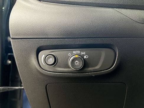 Used 2025 Buick Encore GX Preferred FWD image 18