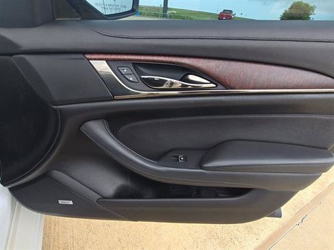 Used 2018 Cadillac CTS Luxury RWD image 18