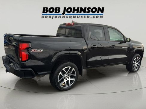 Used 2023 Chevrolet Colorado Z71 w/ Z71 Convenience Package 2 image 7