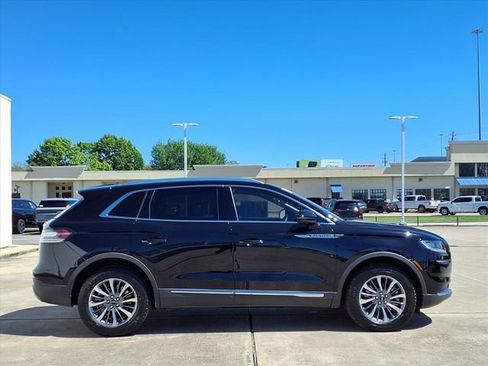 Certified 2023 Lincoln Nautilus Reserve w/ Luxury Package image 21