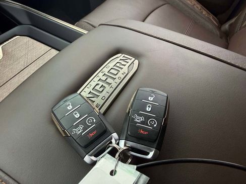 New 2025 RAM 3500 Longhorn image 30