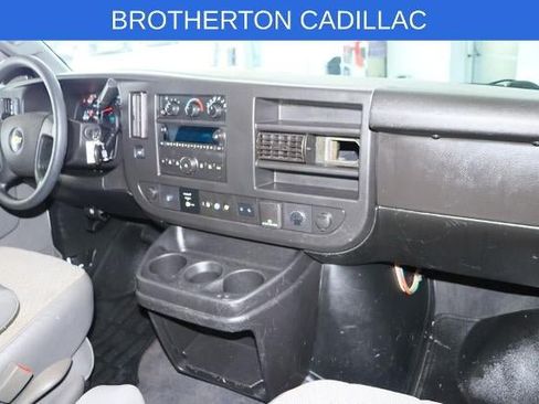 Used 2019 Chevrolet Express 3500 LT w/ LT Preferred Equipment Group RWD image 28