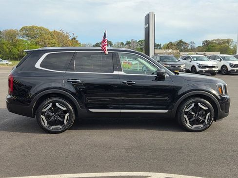 Used 2023 Kia Telluride S w/ S Sunroof Package AWD/4WD image 3
