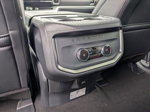 New 2026 Ford Expedition Tremor image 19