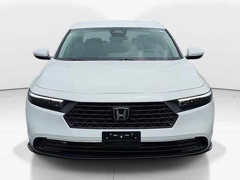 Used 2023 Honda Accord LX image 12