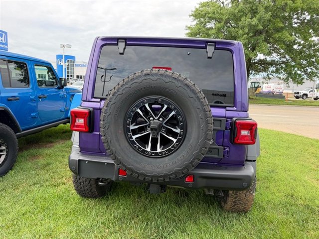 New 2026 Jeep Wrangler Unlimited Rubicon 392 w/ Quick Order Package 27X Moab AWD/4WD image 6