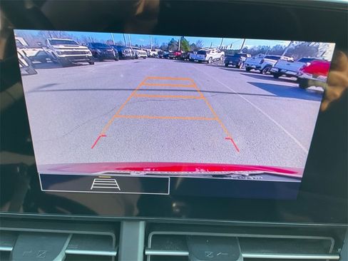 Used 2024 Chevrolet Trax RS w/ Driver Confidence Package image 20