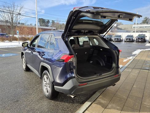 Used 2023 Toyota RAV4 XLE image 18