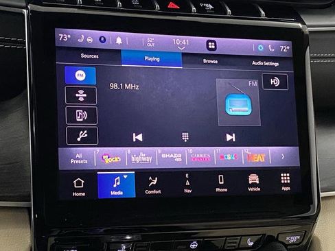 Used 2021 Jeep Grand Cherokee L Limited image 18