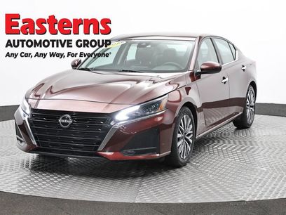 Used 2023 Nissan Altima 2.5 SV