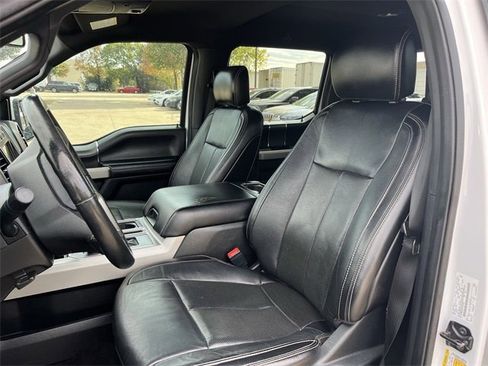 Used 2020 Ford F150 Lariat image 27