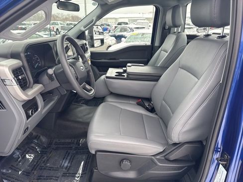 Used 2026 Ford F550 4x4 Regular Cab Super Duty image 16
