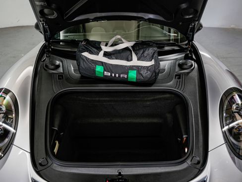 Used 2016 Porsche 911 R RWD image 57