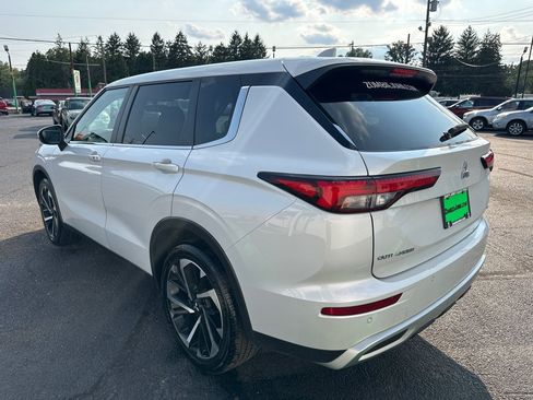 Used 2024 Mitsubishi Outlander SE AWD/4WD image 5
