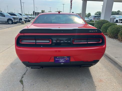 Used 2016 Dodge Challenger R/T Scat Pack RWD image 28