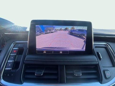 Used 2021 Chevrolet Suburban Z71 image 22