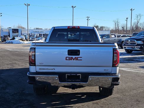 Used 2018 GMC Sierra 1500 SLT w/ SLT Premium Package image 5