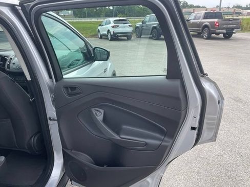 Used 2019 Ford Escape S FWD image 38