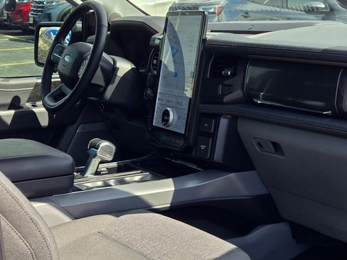 Used 2024 Ford F150 Lightning Flash image 7