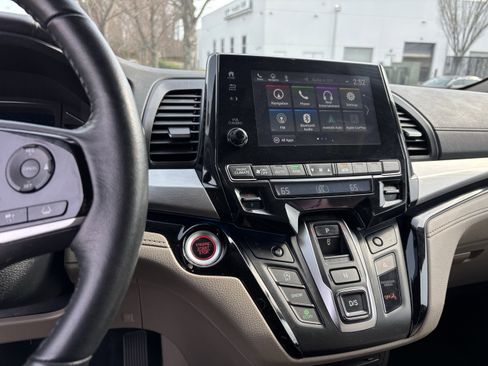 Used 2021 Honda Odyssey Touring image 30