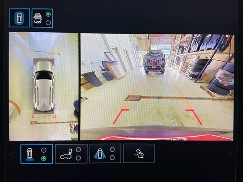 Used 2024 GMC Acadia Elevation image 20