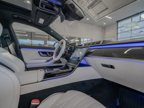 New 2026 Mercedes-Benz S 63 AMG S image 17