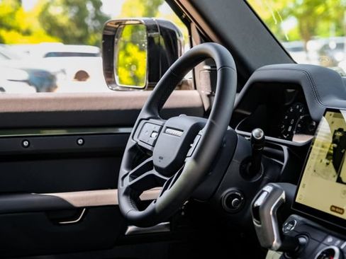 New 2026 Land Rover Defender 110 S AWD/4WD image 17