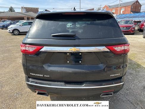 Used 2021 Chevrolet Traverse Premier image 4
