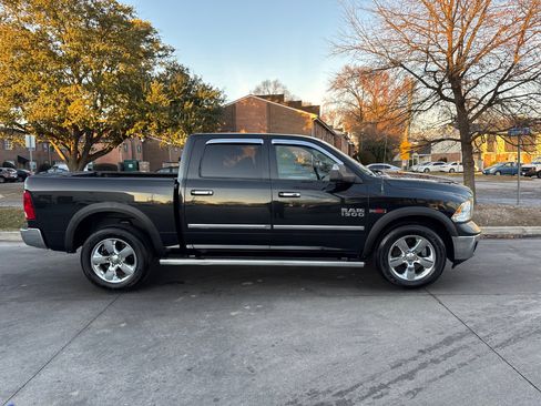 Used 2015 RAM 1500 Big Horn image 3