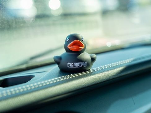 Used 2018 Jeep Wrangler Unlimited Sahara image 16