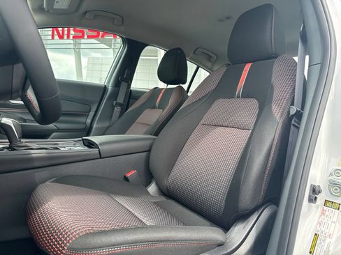 New 2026 Nissan Sentra SR FWD image 10