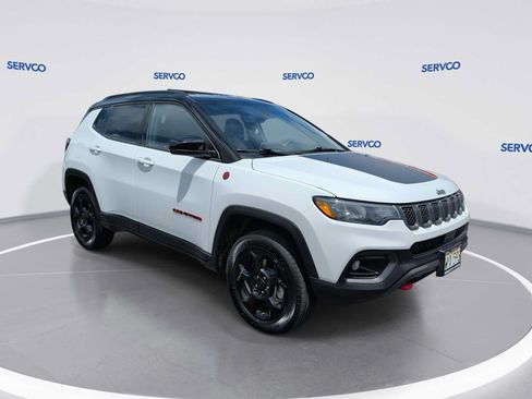 Used 2024 Jeep Compass Trailhawk AWD/4WD image 20