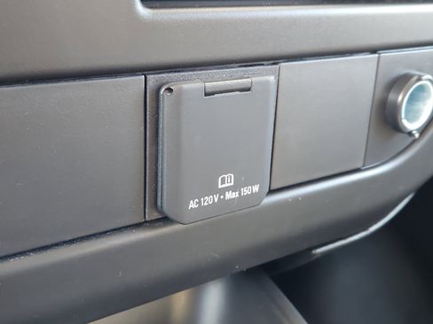 Used 2023 Chevrolet Express 2500 w/ Driver Convenience Package image 10