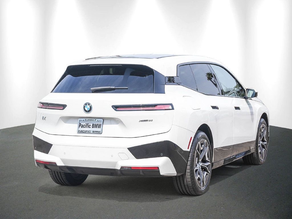 Certified 2024 BMW iX xDrive50 w/ Sport Package AWD/4WD image 6