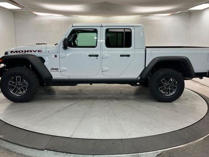 New 2026 Jeep Gladiator Mojave w/ Safety Group