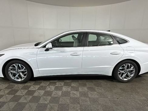Used 2023 Hyundai Sonata SEL w/ Convenience Package FWD image 5