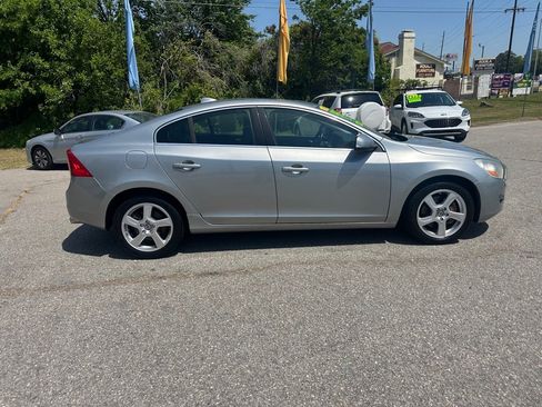 Used 2013 Volvo S60 T5 FWD image 6