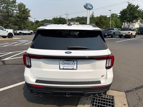 Used 2025 Ford Explorer ST w/ Sun And Sound Package AWD/4WD image 6