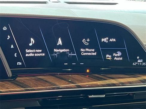 Used 2021 Cadillac Escalade Sport Platinum image 19