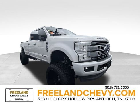 Used 2017 Ford F250 Platinum w/ Platinum Ultimate Package AWD/4WD image 1