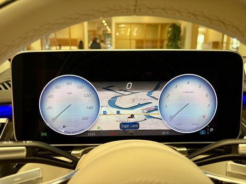 New 2026 Mercedes-Benz S 580 4MATIC Sedan image 9