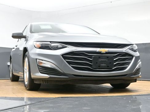 Used 2023 Chevrolet Malibu LS image 11