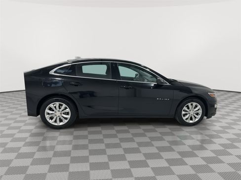 Used 2020 Chevrolet Malibu LT image 7