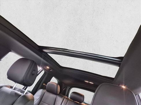 Certified 2023 Mercedes-Benz GLS 450 4MATIC image 16