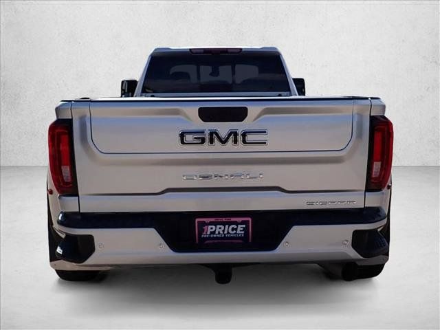 Used 2022 GMC Sierra 3500 Denali w/ Denali Ultimate Package AWD/4WD image 3