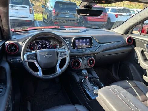 Certified 2022 Chevrolet Blazer RS w/ Enhanced Convenience Package AWD/4WD image 11