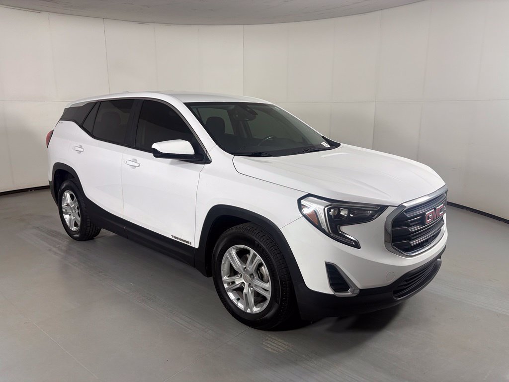 Used 2021 GMC Terrain SLE FWD image 2