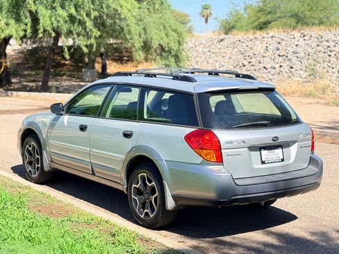 Used 2006 Subaru Outback 2.5i Special Edition AWD/4WD image 3