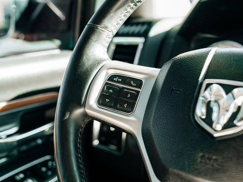 Used 2018 RAM 2500 Laramie w/ Convenience Group image 23