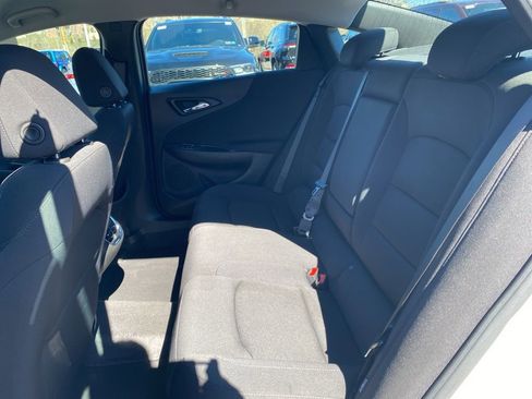 Used 2024 Chevrolet Malibu LT image 16